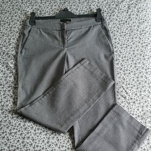 Dalia career pants